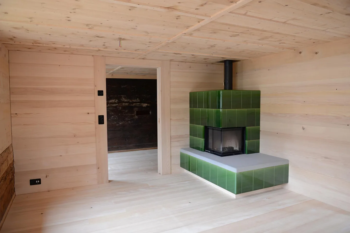 Casa con sostanza edilizia storica, per esigenze abitative contemporanee. - Foto 12 di 17