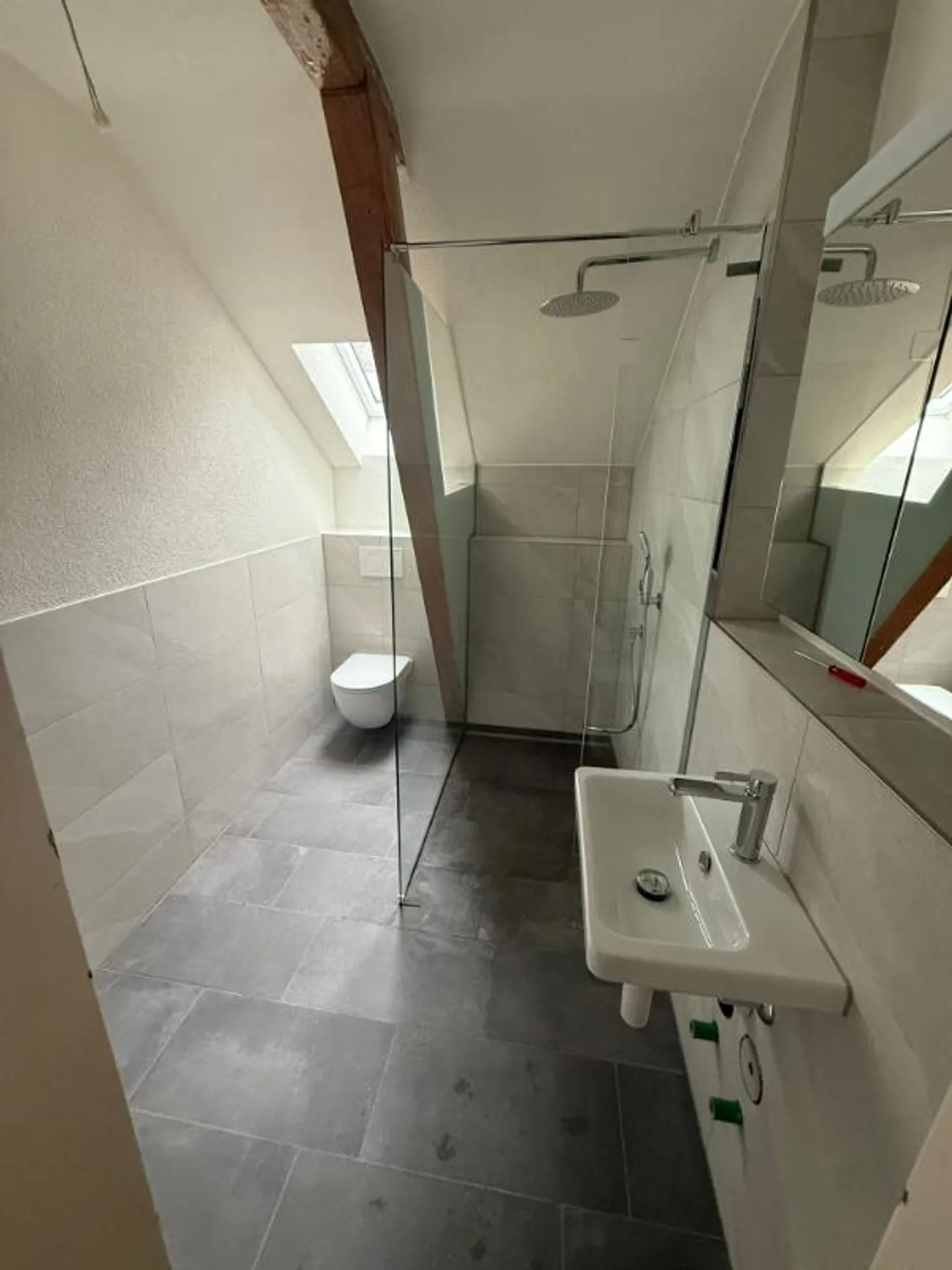 Appartamento mansardato di 2 stanze - Foto 4 di 5