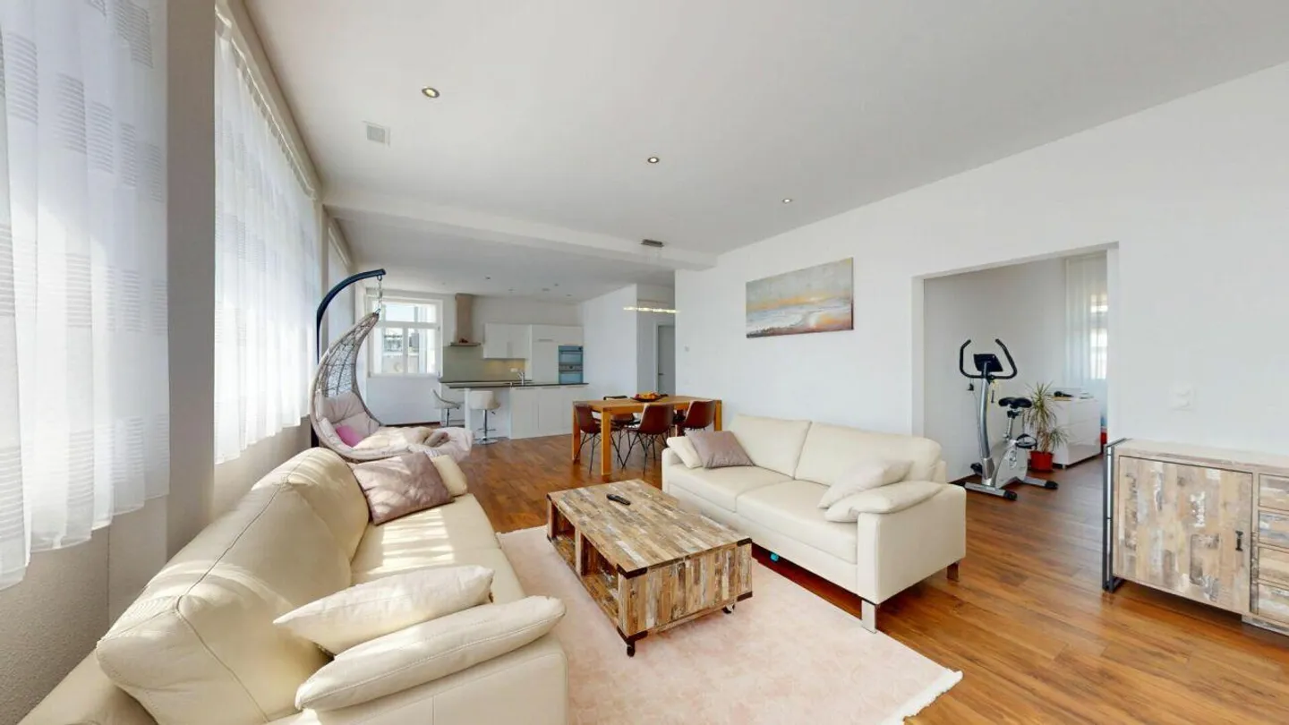 Attractive Ground Floor Apartment with House-in-House Character - Photo 6 of 8