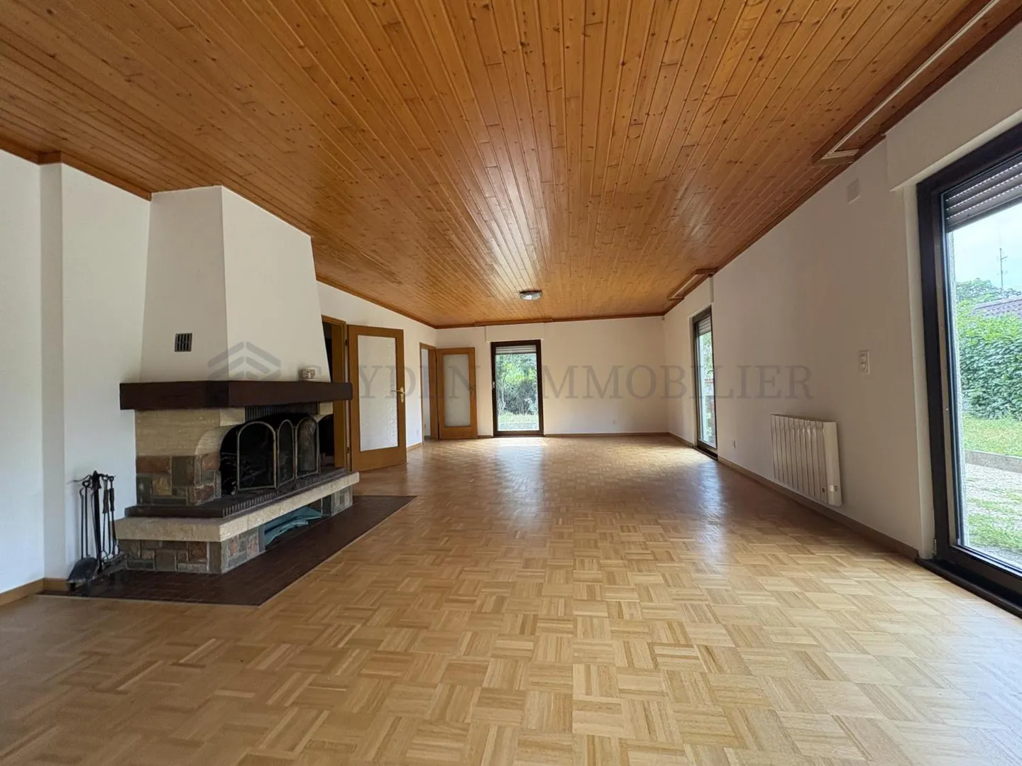 Unique Family Villa in the Heart of Genthod! - Photo 3 of 7