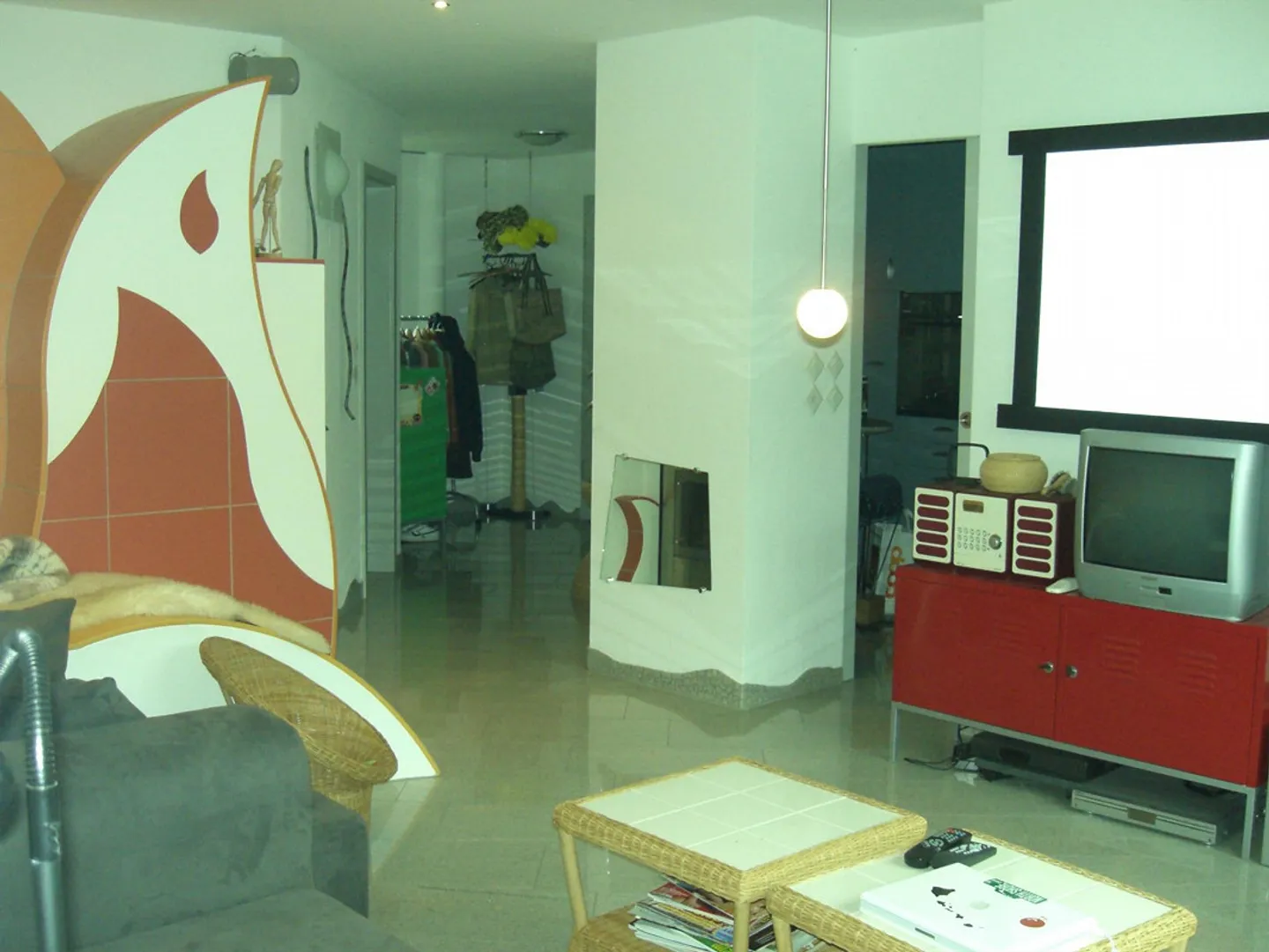 Appartamento moderno e originale con area giardino in posizione centrale - Foto 1 di 7
