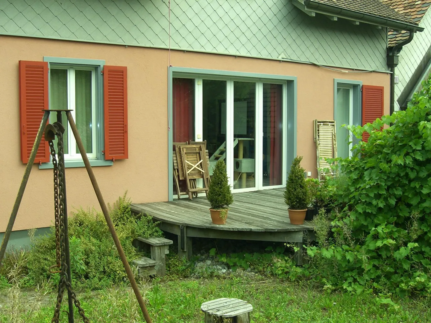 Appartamento moderno e originale con area giardino in posizione centrale - Foto 6 di 7