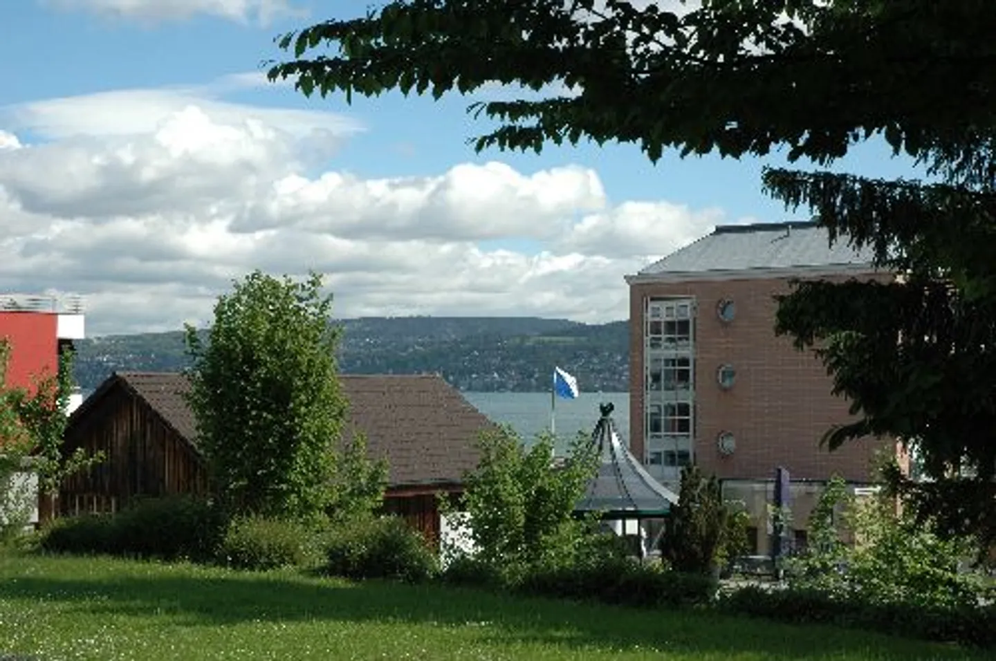 LOUER SANS CAUTION - Appartement près du lac de Zurich - Photo 7 sur 8