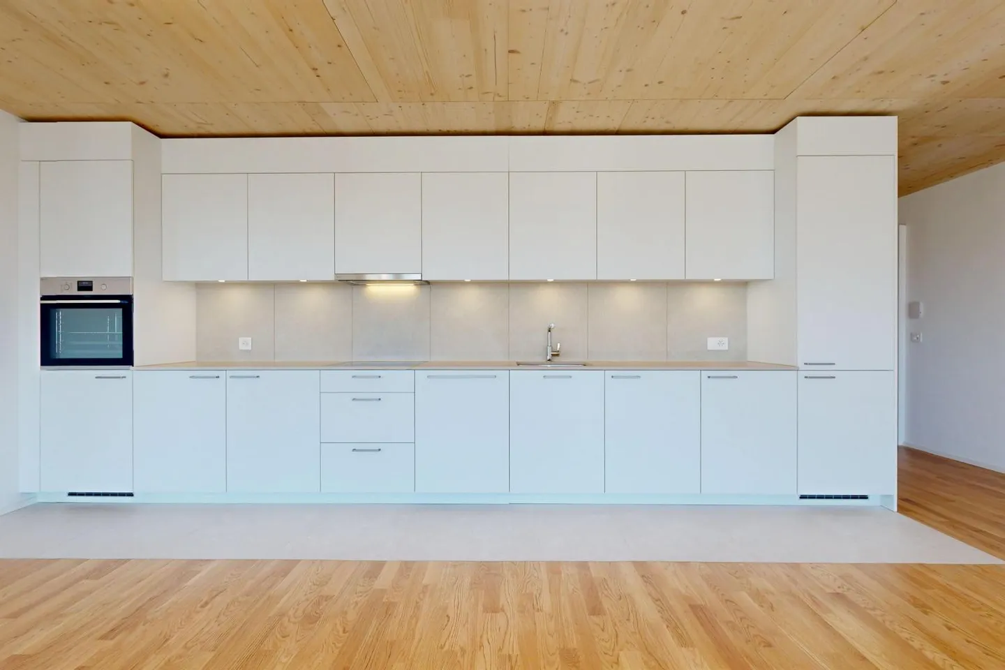 Wunderschöne 4,5-Zimmer-Neuwohnung mit großem Balkon und allem Komfort! - Foto 3 von 8