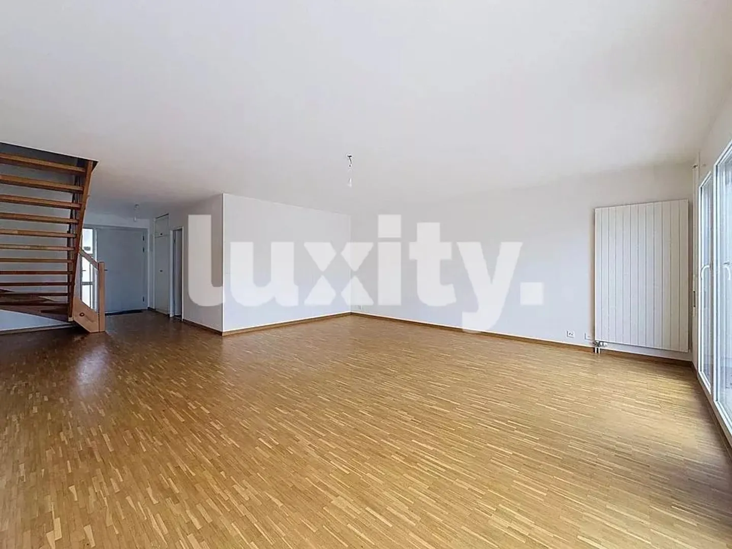 Spacious Duplex in Plan-les-Ouates - Photo 2 of 4