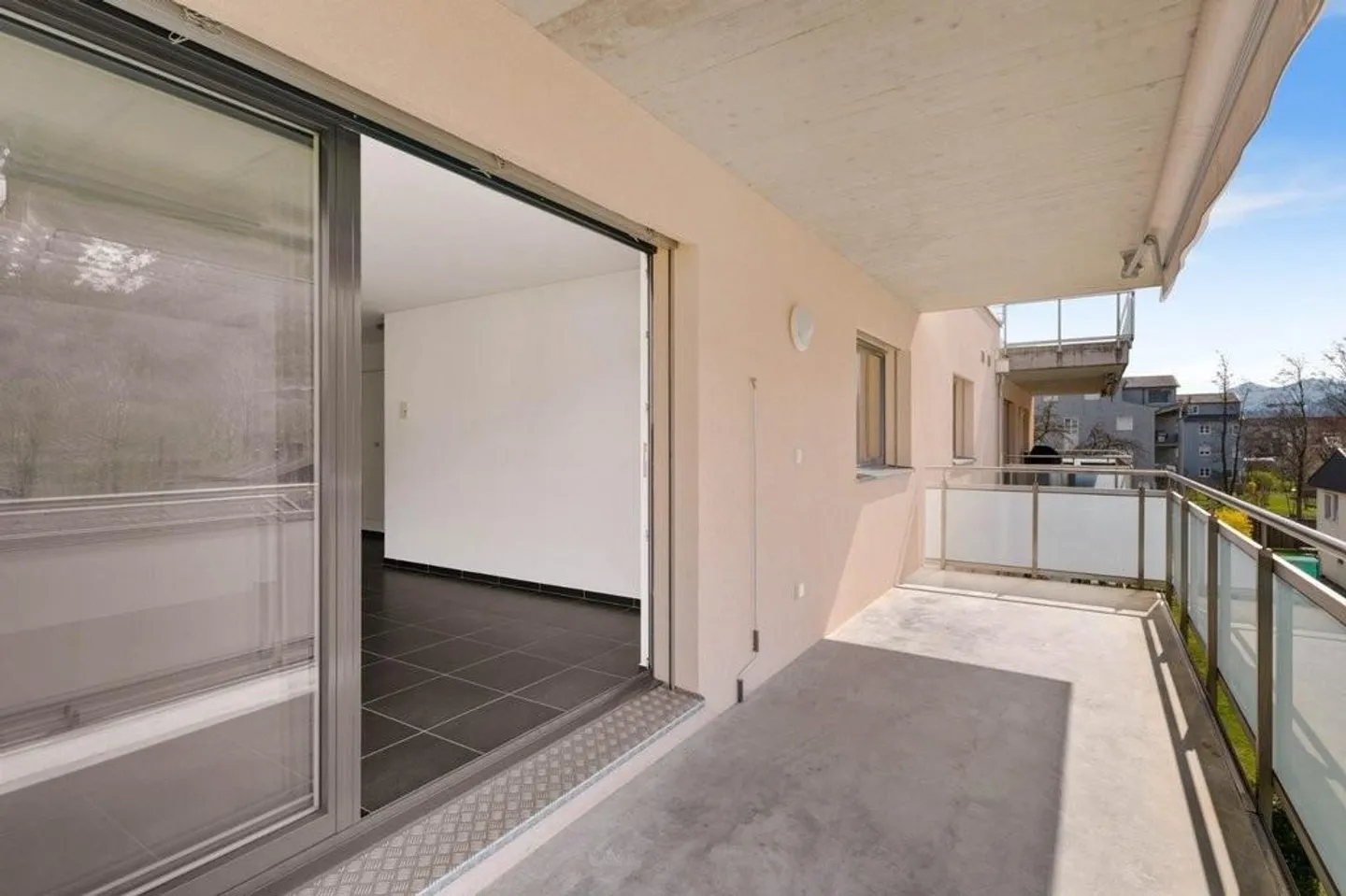 Sonnige 2.5 Zimmer-Wohnung - Foto 8 von 10