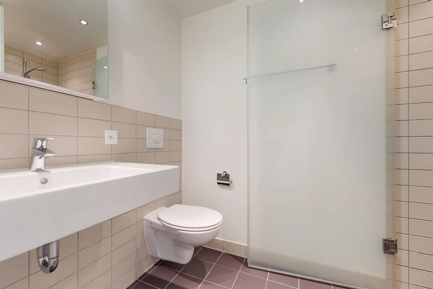 Oasi di benessere tranquilla con espansione moderna cerca nuovo inquilino! - Foto 8 di 9