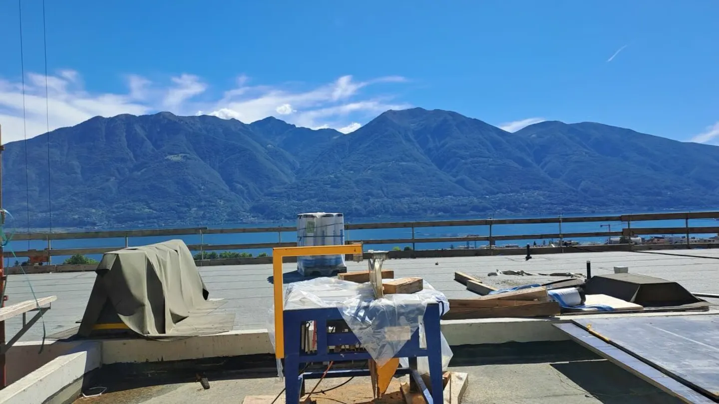 Appartamento di Lusso con Vista Lago - Foto 1 di 10