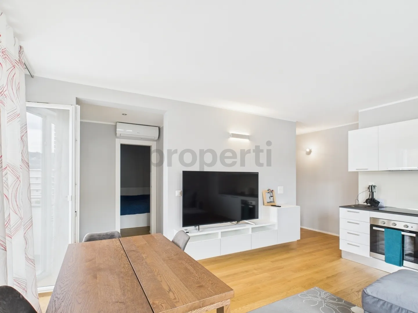 Paradiso 2,5-Zimmer-Wohnung mit Parkplatz, ausgezeichnete Investition - Foto 8 von 11