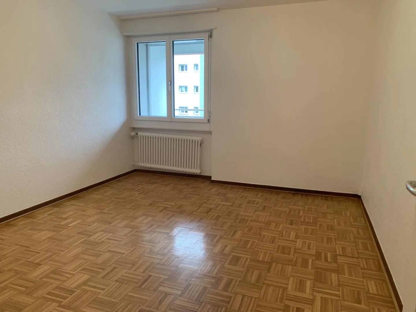 Cozy 2-Room Apartment - Photo 4 of 6