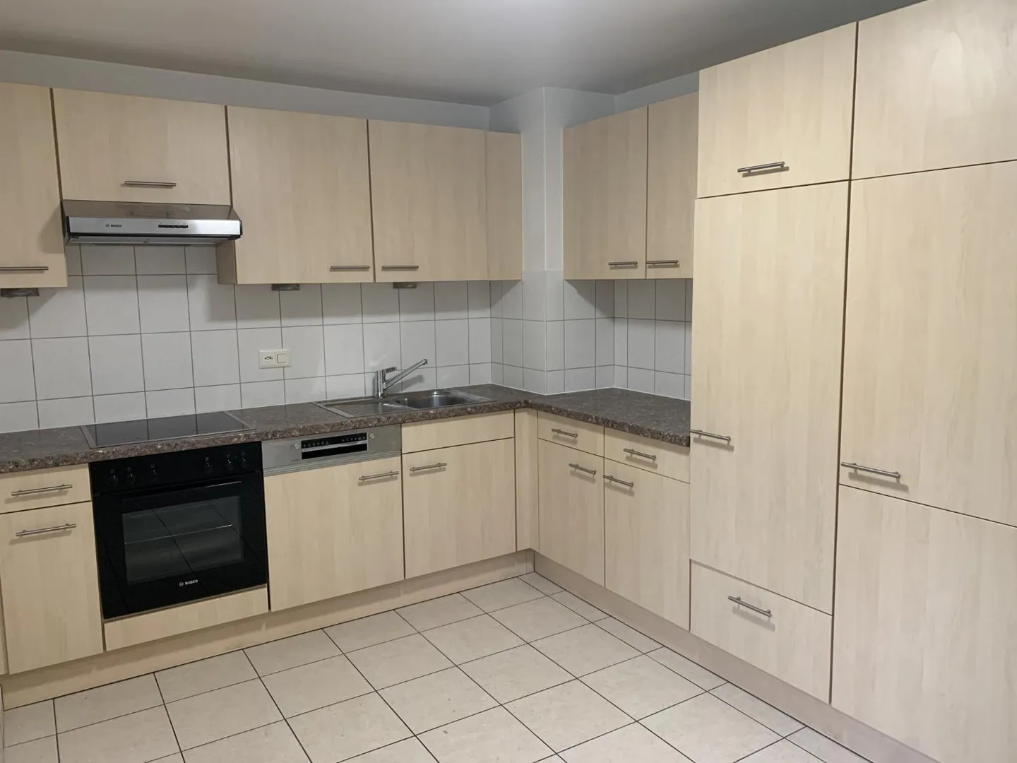 Cozy 2-Room Apartment - Photo 1 of 6