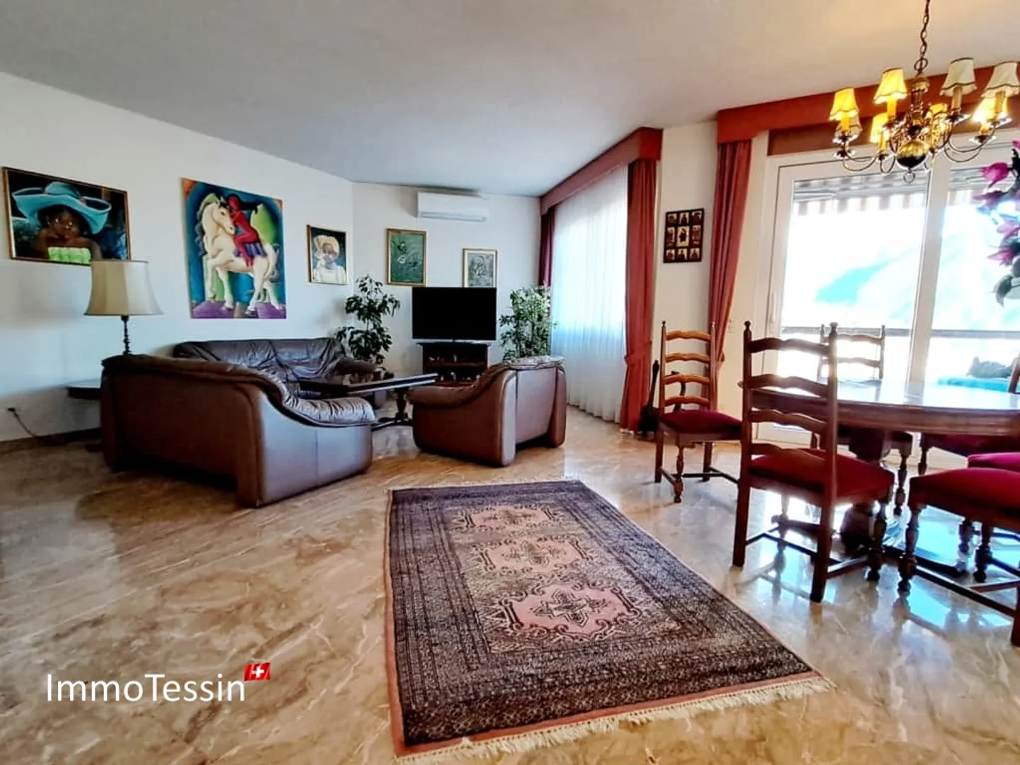GELEGENHEIT: Luxuswohnung an top Lage mit Pool & Seesicht über Lugano auf den Lago Lugano - Foto 7 von 13