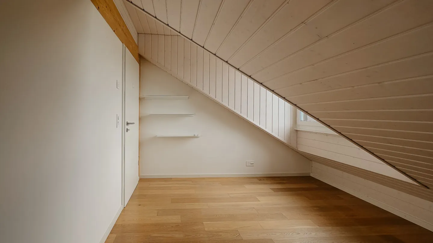 Lutry / Belmont-sur-Lausanne - Appartamento mansardato di 5 stanze con... - Foto 1 di 13