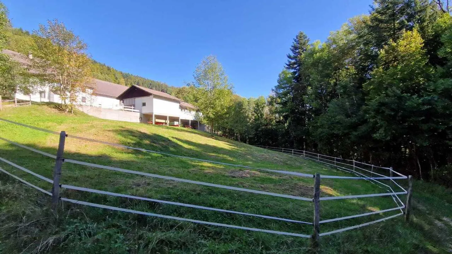 Proprietà di investimento di 22 camere a Glovelier - Occasione unica - Foto 4 di 13