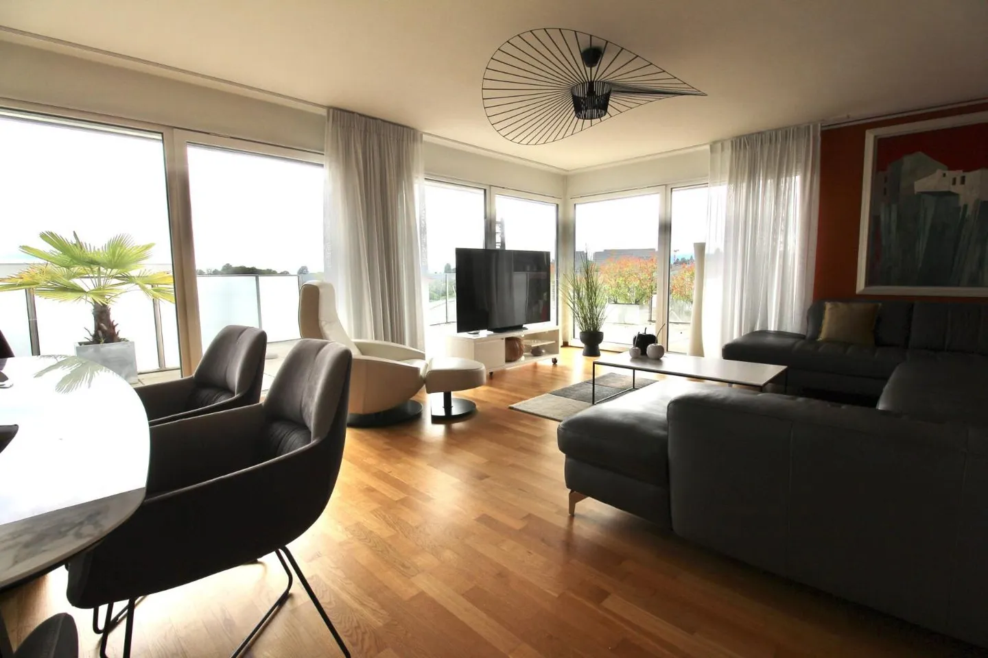 Bel Appartement en Attique à Chailly - Photo 4 sur 12