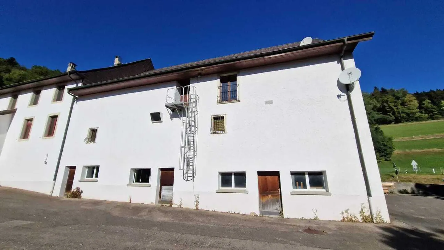 Proprietà di investimento di 22 camere a Glovelier - Occasione unica - Foto 11 di 13