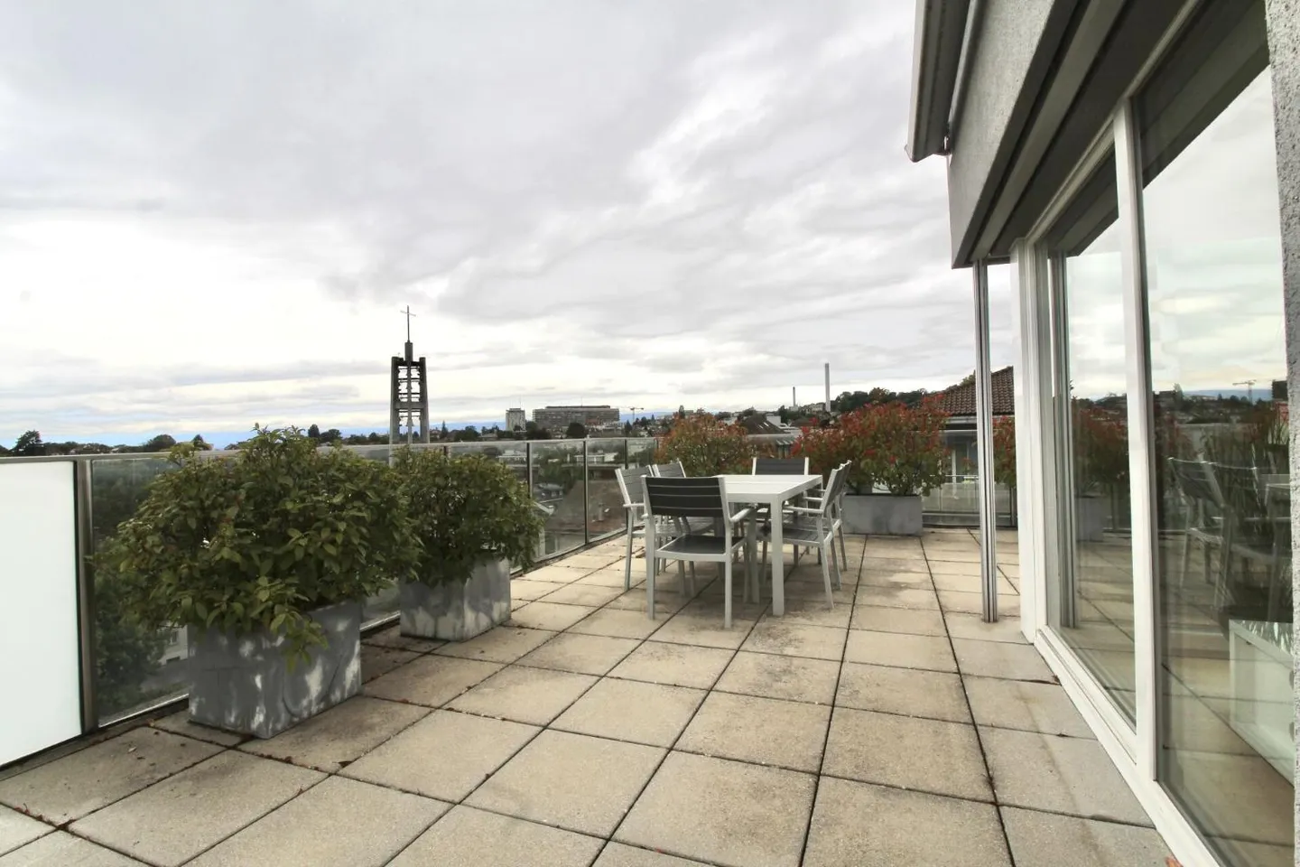 Bel Appartement en Attique à Chailly - Photo 12 sur 12