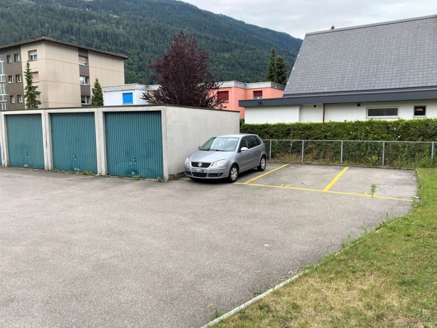 Posto auto - Domat/Ems - Foto 3 di 4