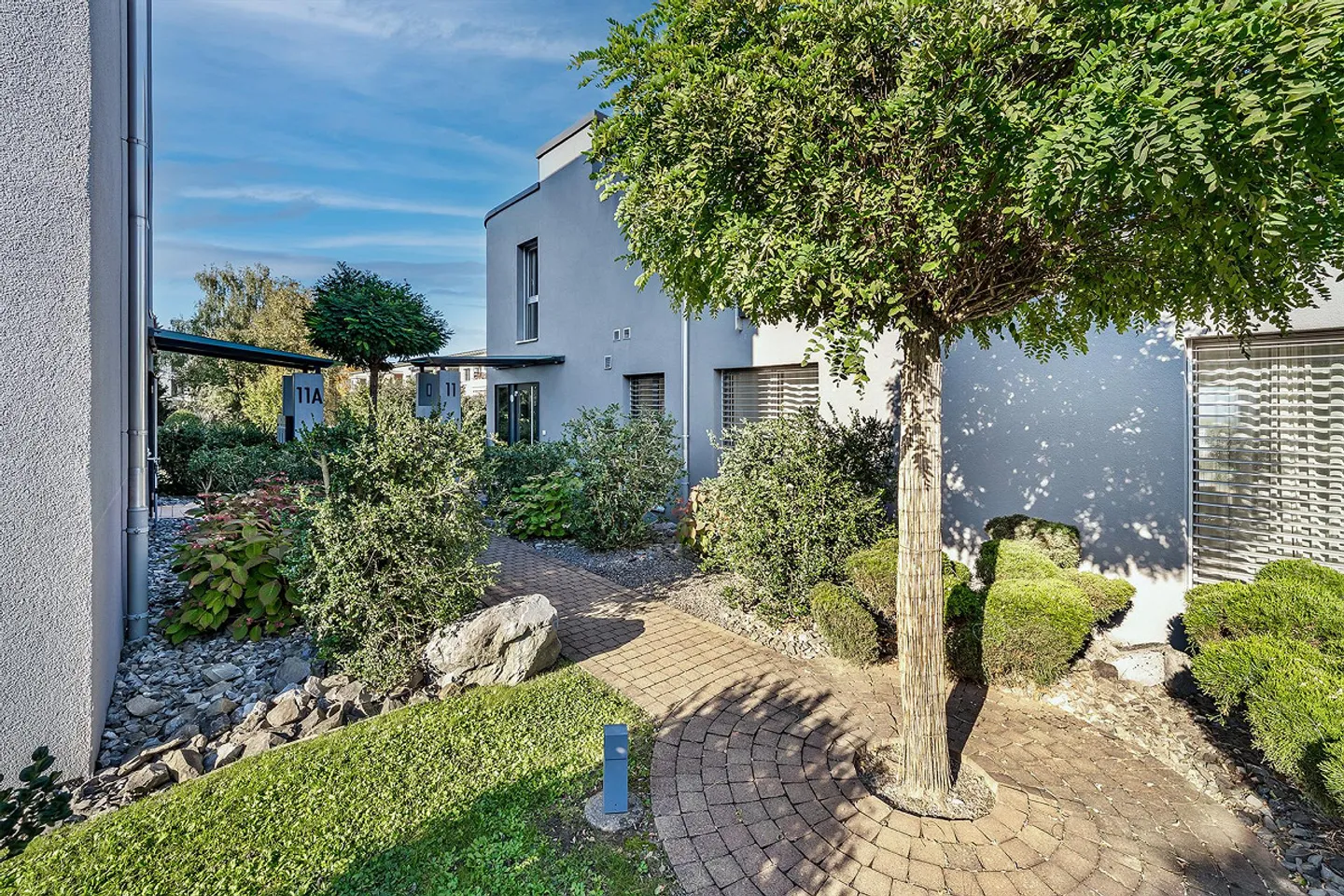 2x 3-Familien-Haus, 100 Schritte zum See - Foto 4 von 8