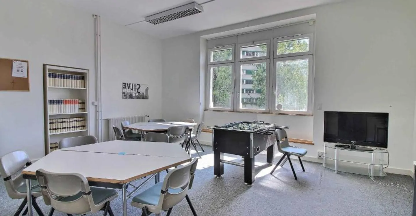 Immeuble Commercial Prestigieux - Photo 7 sur 8