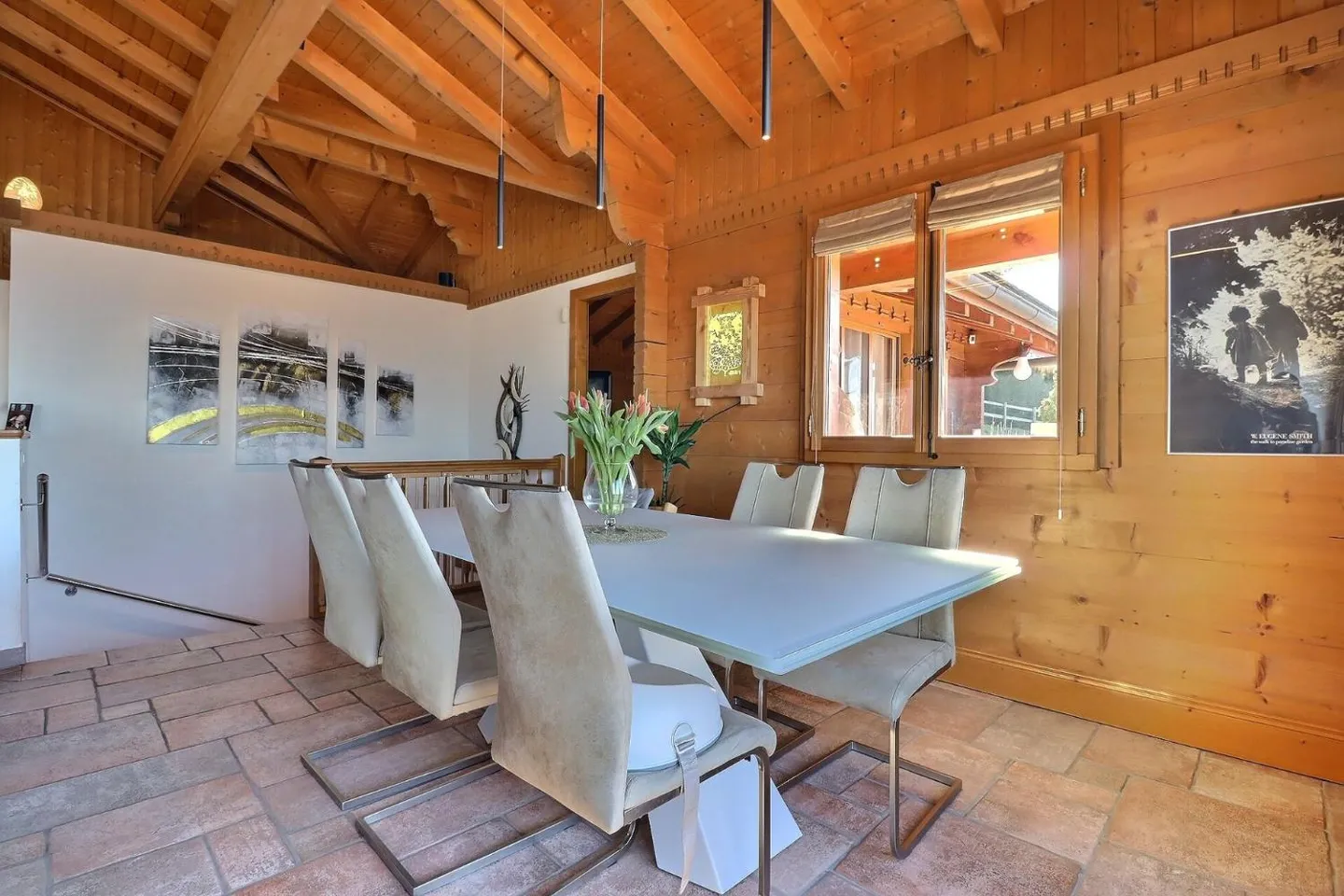 Magnificent Chalet mit Blick auf den See und die Berge - Foto 6 di 10