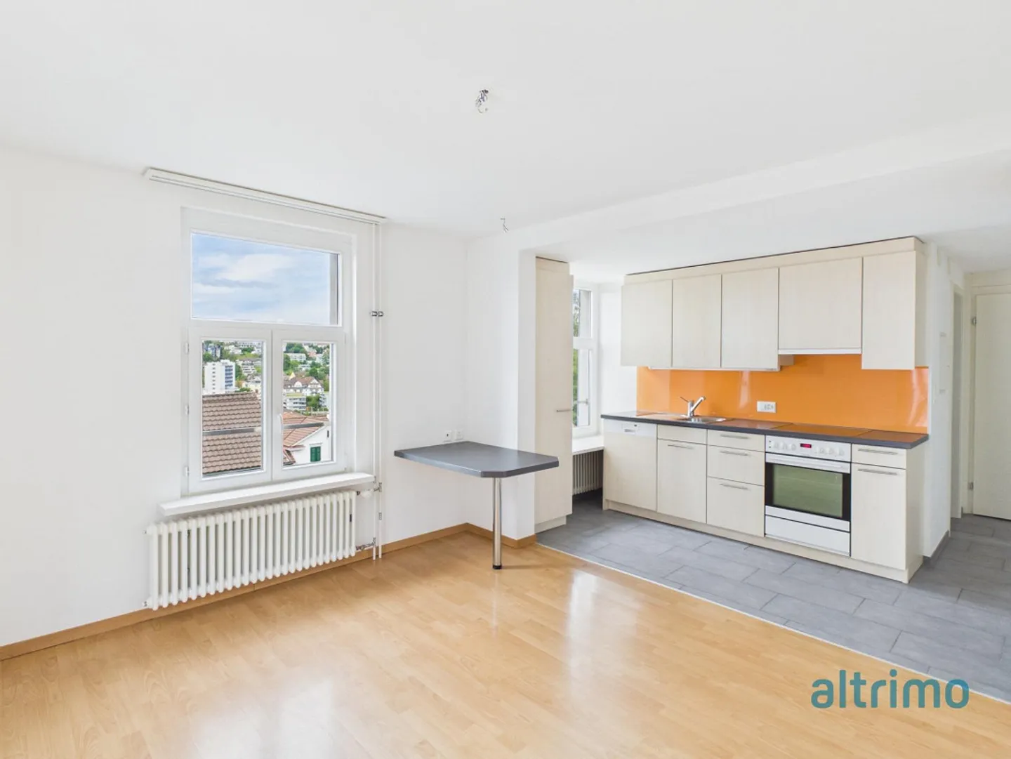 Appartement 3 pièces dans un emplacement calme près du centre-ville - Photo 8 sur 8