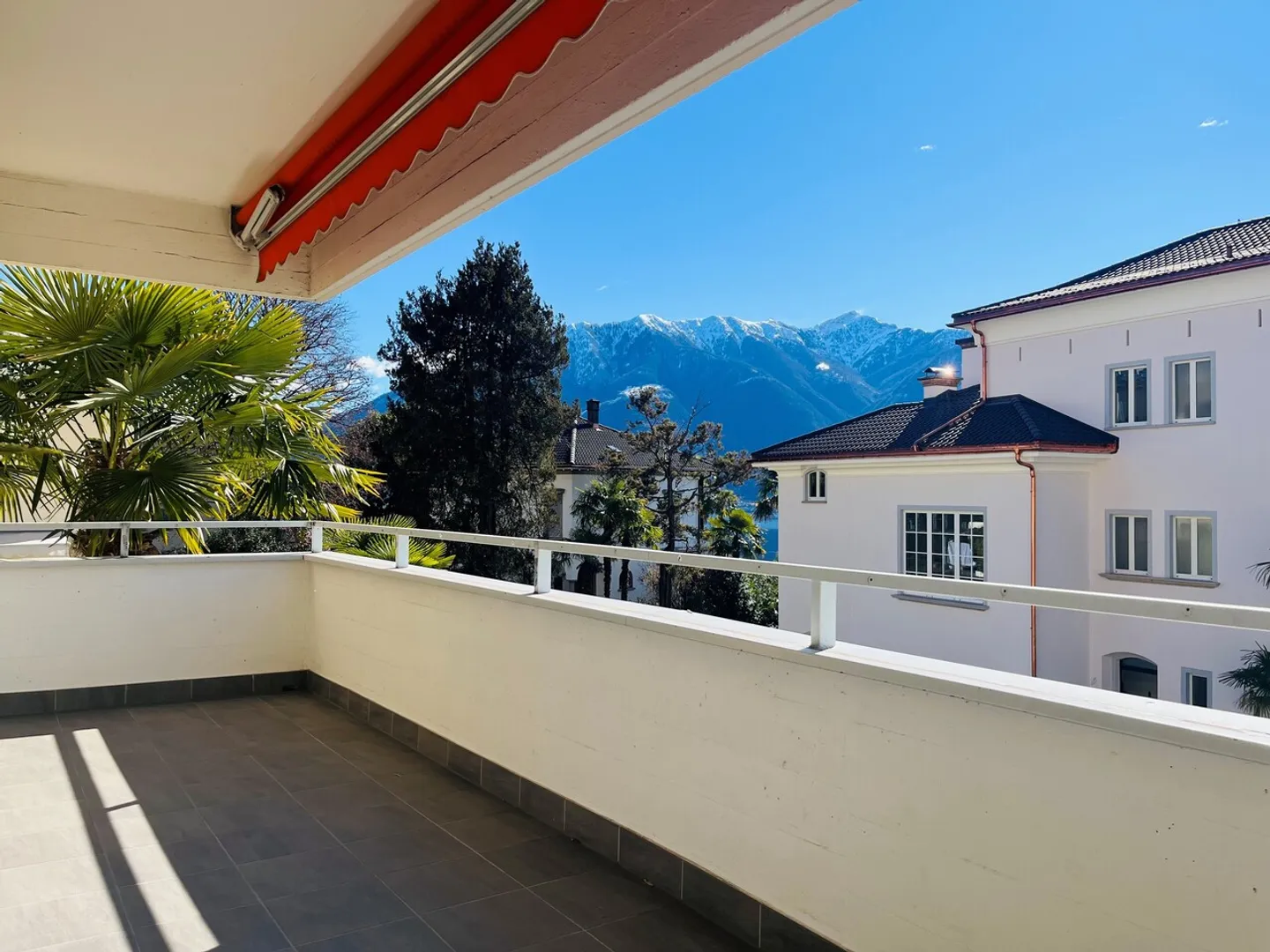 Appartement spacieux à Muralto - Photo 3 sur 36