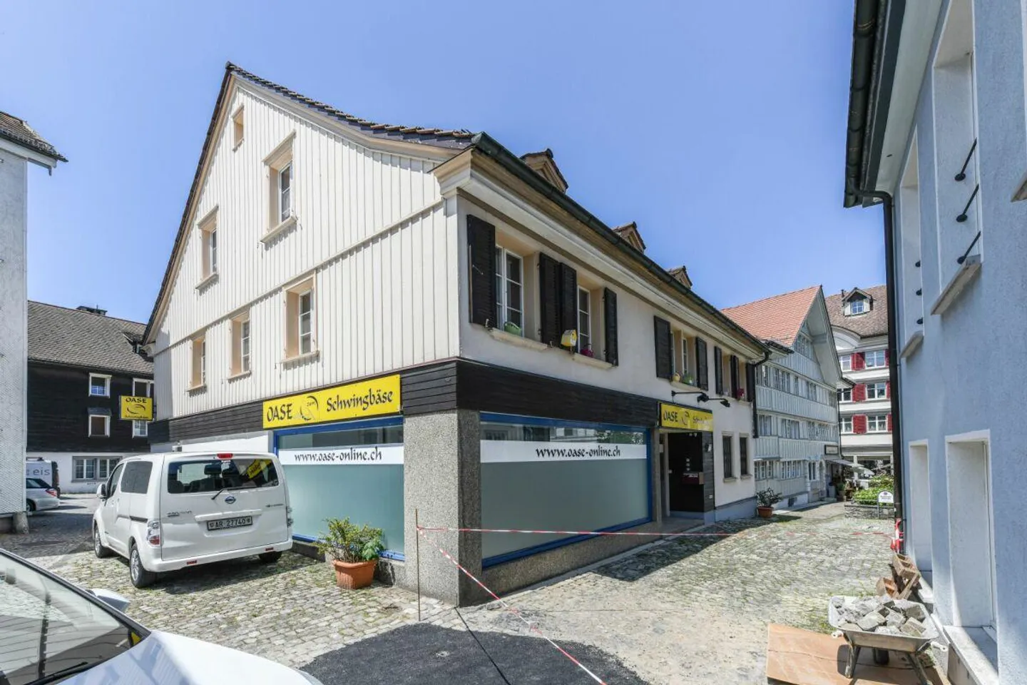 Einzigartige Liegenschaft mit Potenzial - vielfältige Möglichkeiten! - Foto 1 von 27