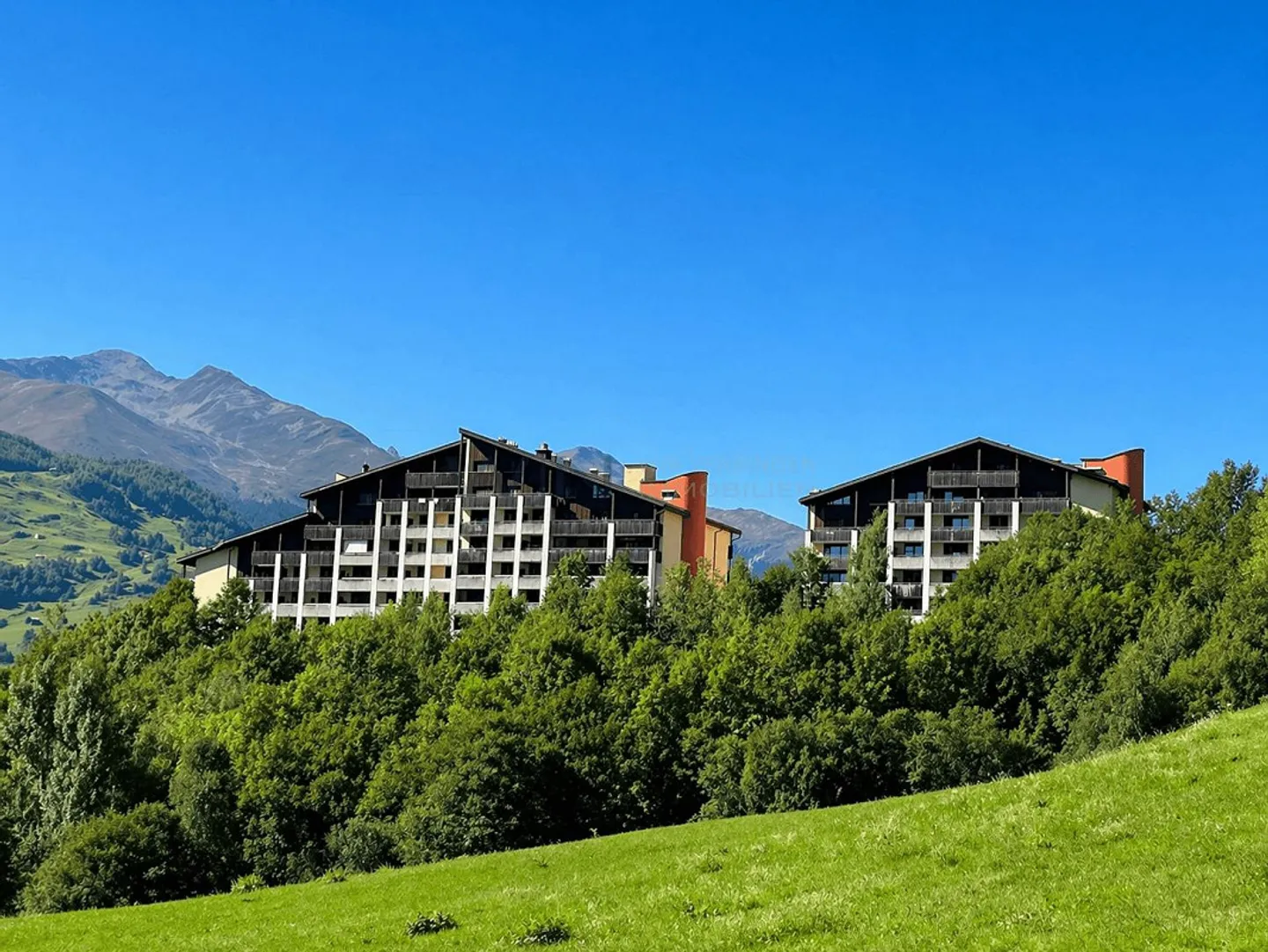 Exclusive panoramic view in Graubünden - Photo 6 of 6