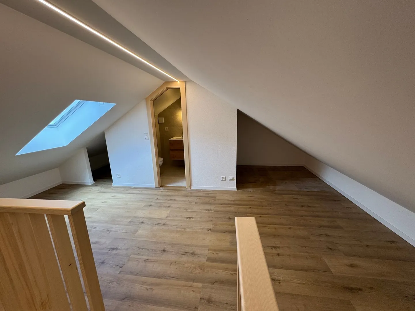 Charming Triplex in Leytron - Photo 7 of 12