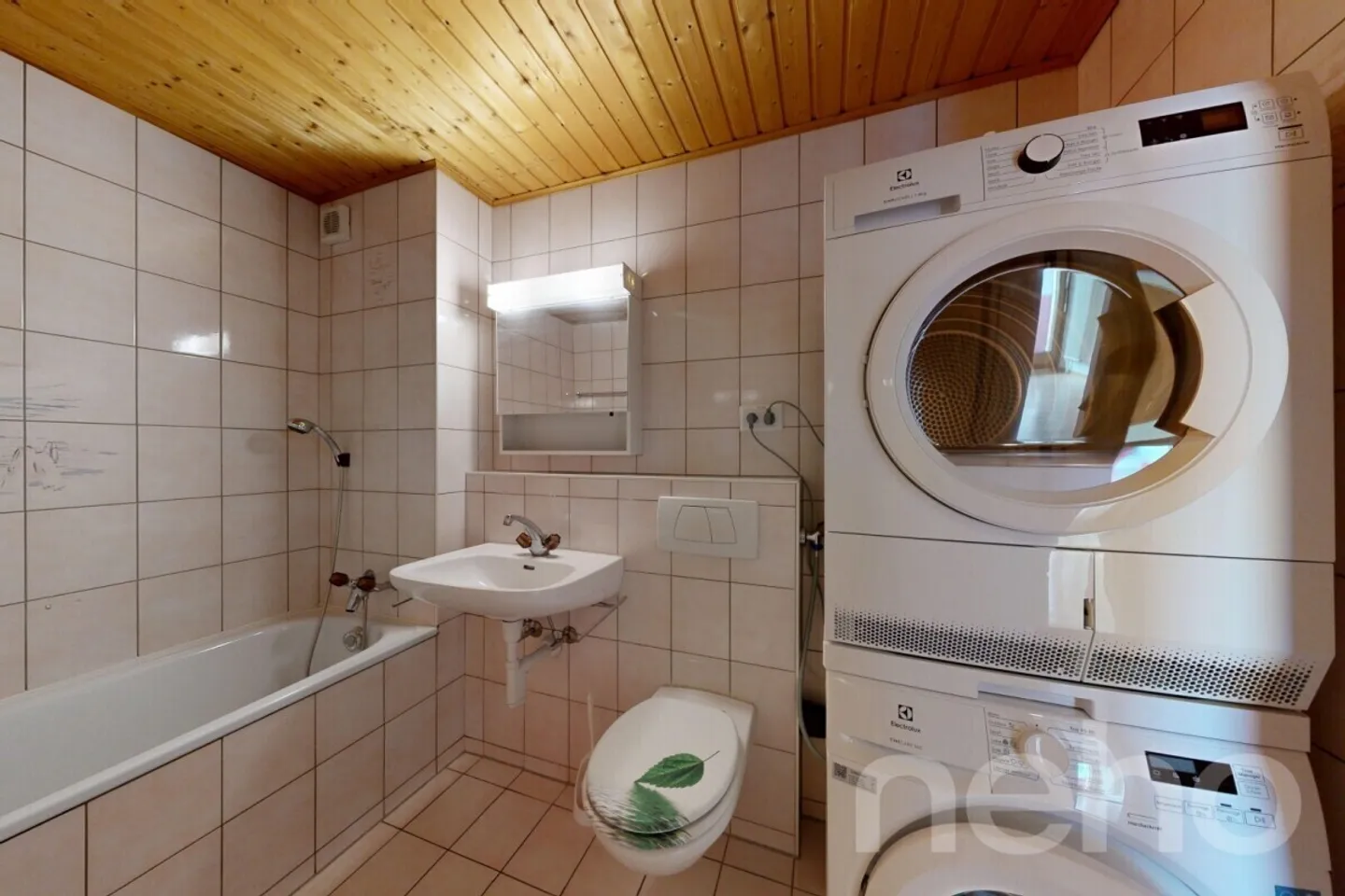 Immeuble mixte avec locaux commerciaux et appartement 3.5 pièces - Foto 9 di 12