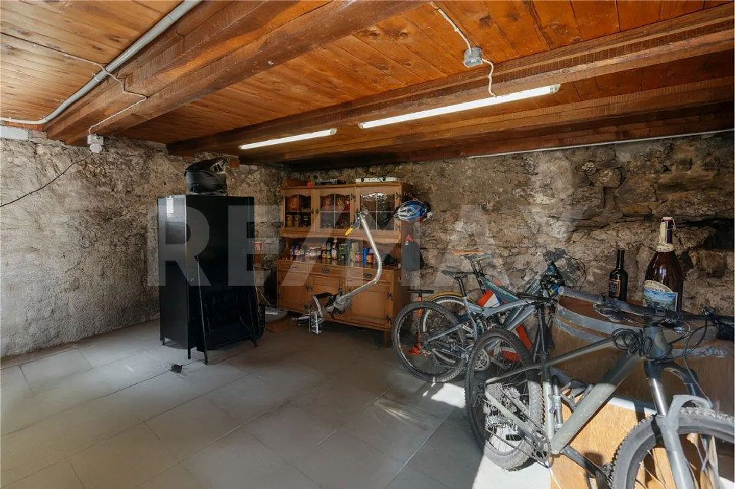 (Casa di vacanza) Casa semi-indipendente con 5.5 stanze per artigiani hobbisti creativi - Foto 13 di 13
