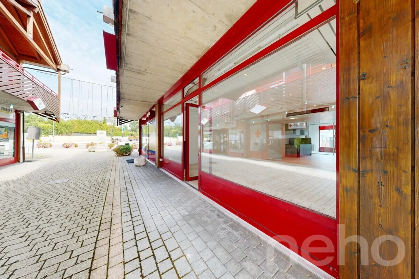 Immeuble mixte avec locaux commerciaux et appartement 3.5 pièces - Foto 11 di 12