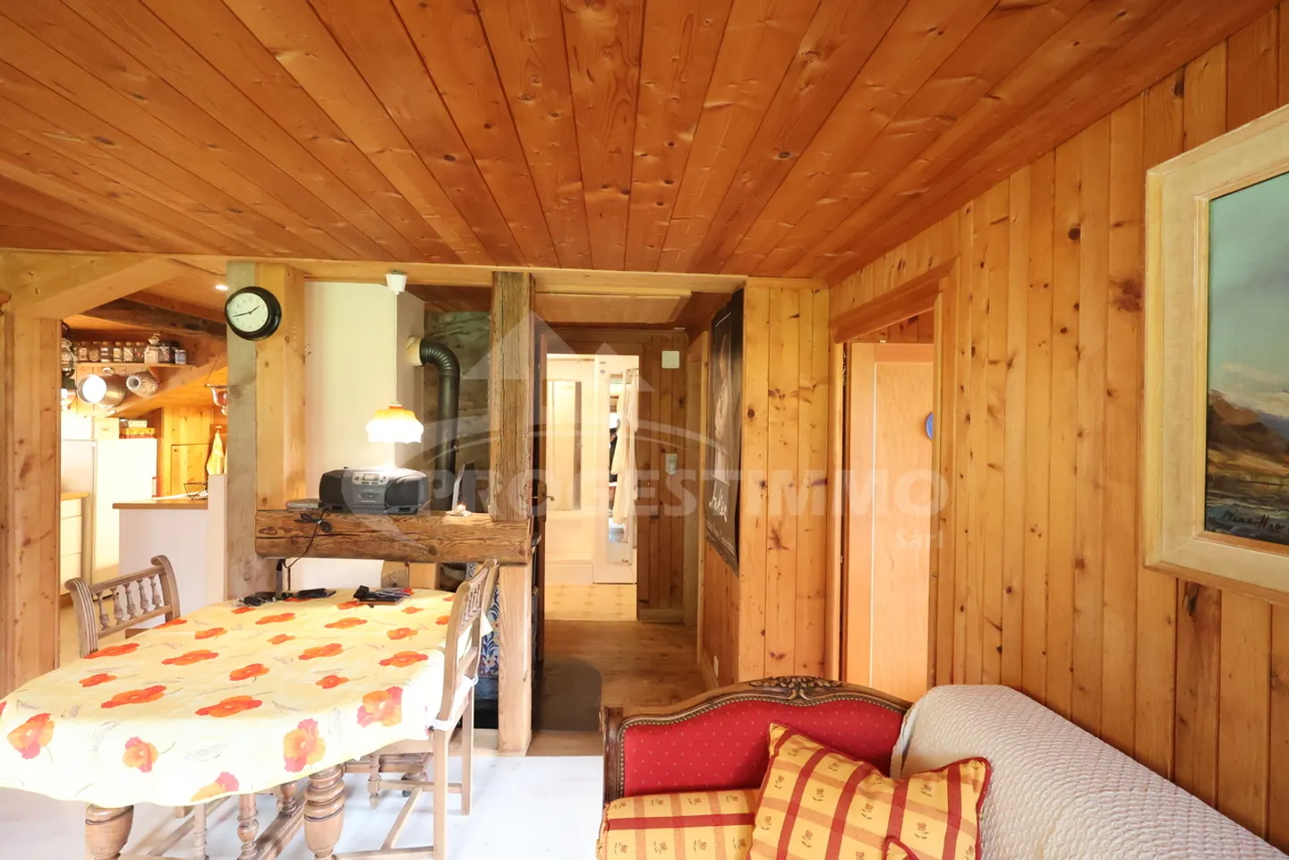 BEAUTIFUL APARTMENT WITH A VIEW OF THE GRAND CHAVALARD - Photo 8 of 10