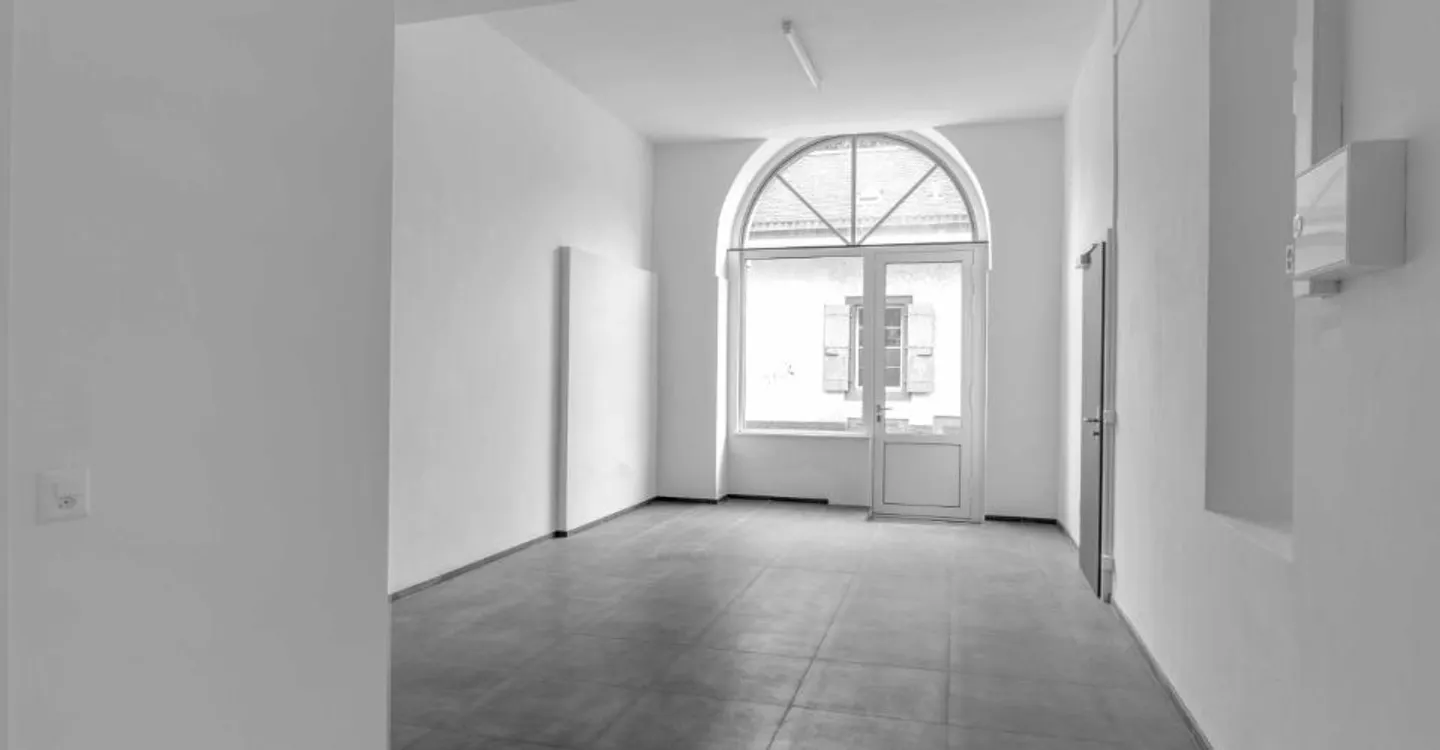 Spazio commerciale non riscaldato - Foto 1 di 3