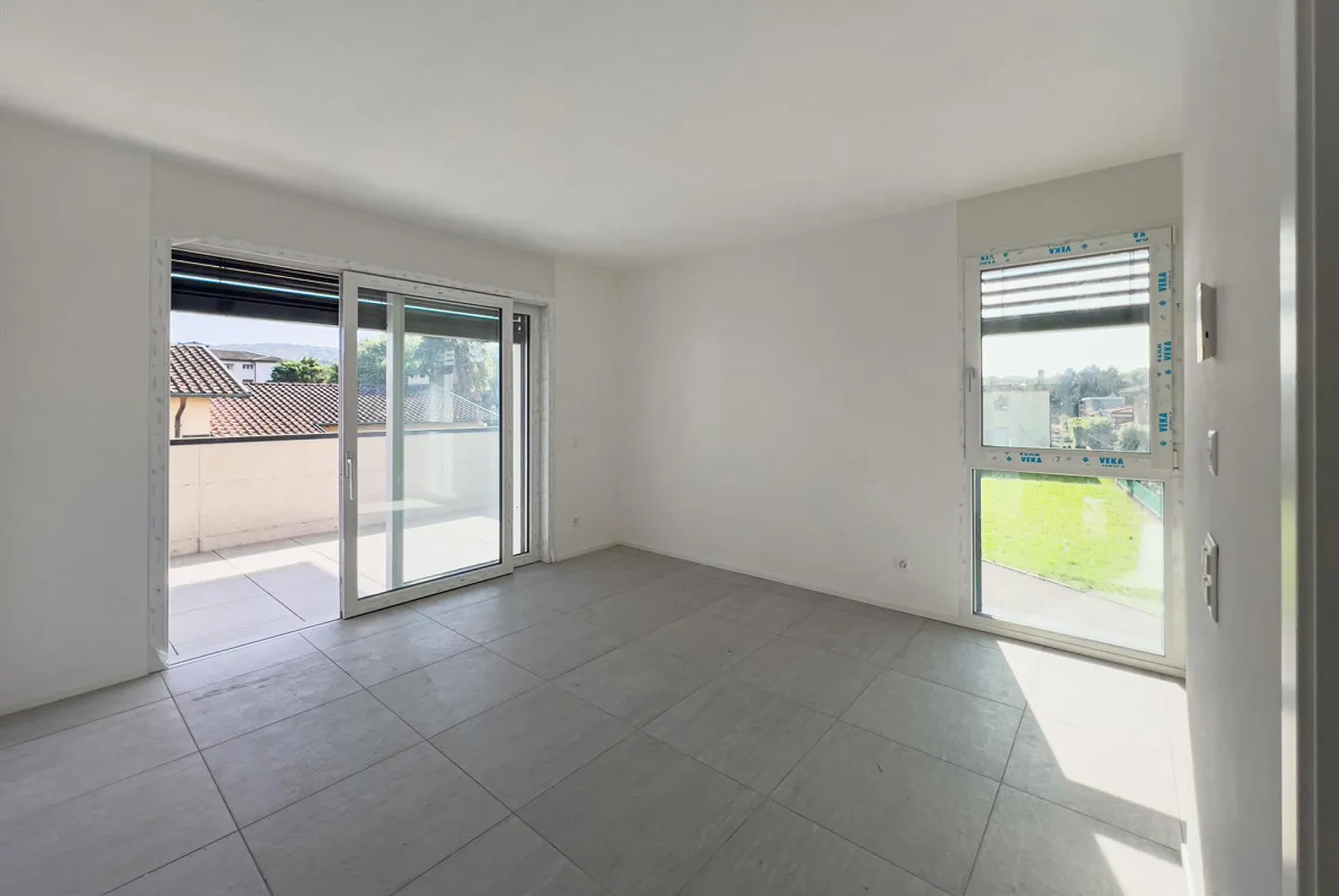 Moderne 3.5 Zimmer im Mendrisiotto - Foto 1 von 7