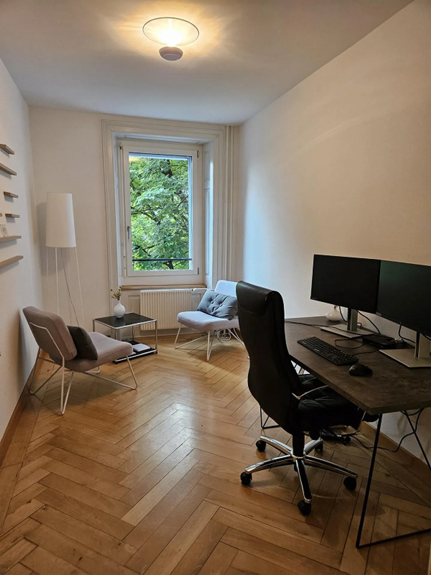 Office with Flair in Prime City Location - Photo 4 of 7