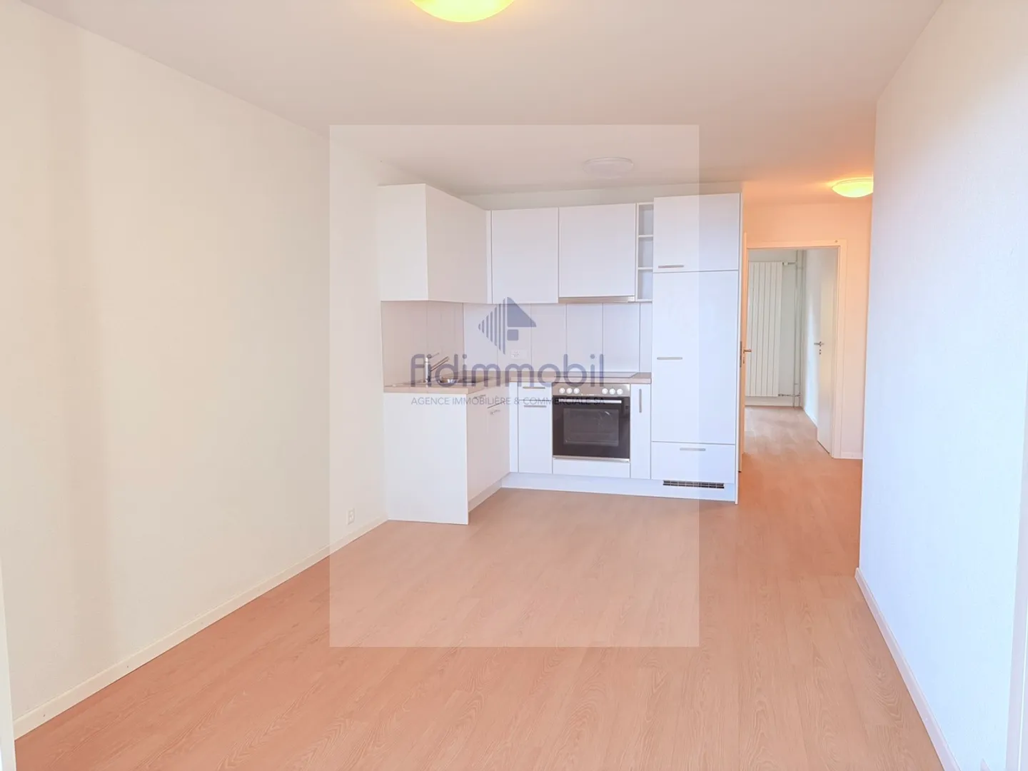 Charmant appartement 2.5 pièces - Photo 2 sur 5