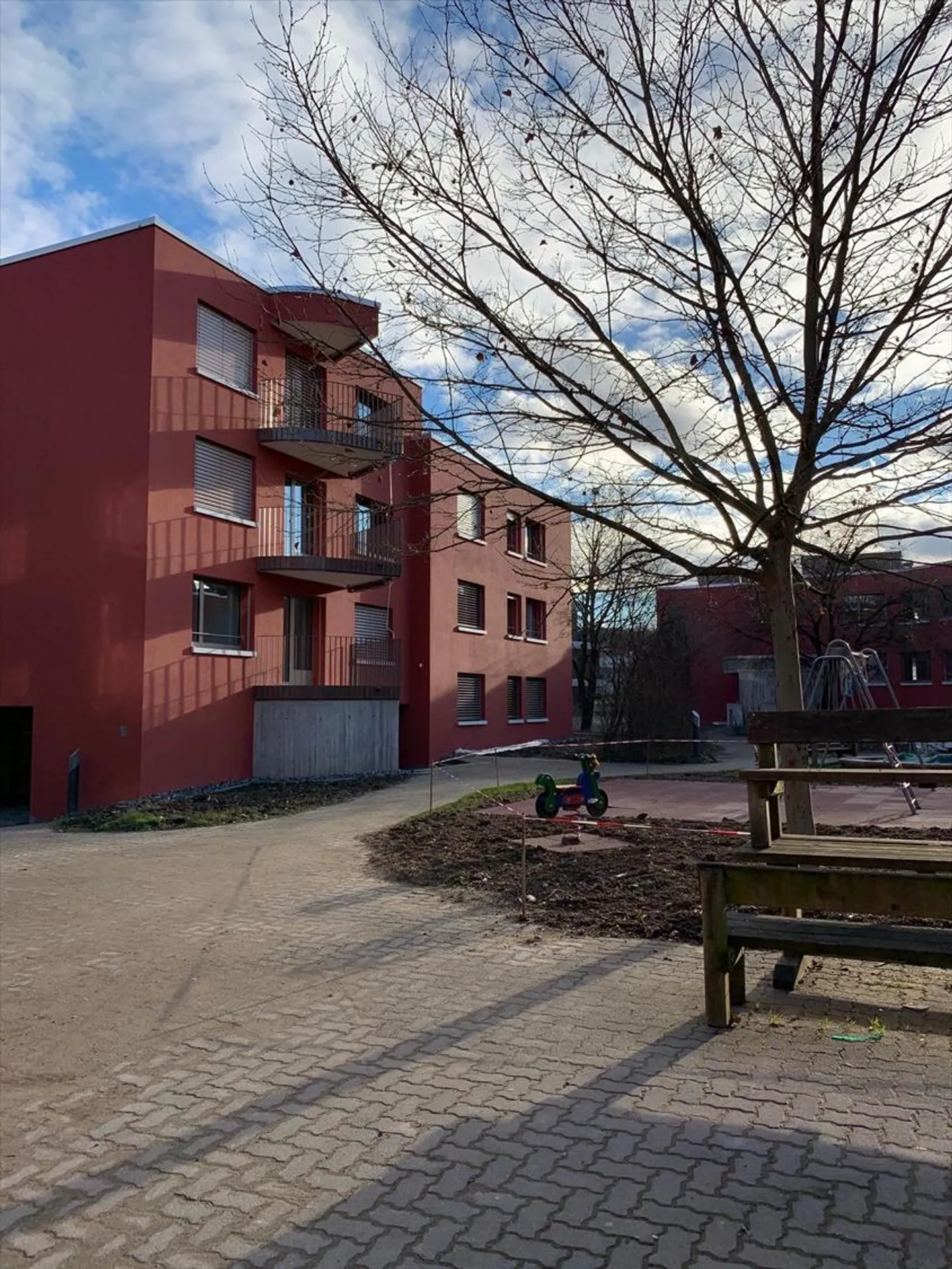 Vivre dans un emplacement de choix à Ittigen ! - Photo 1 sur 6