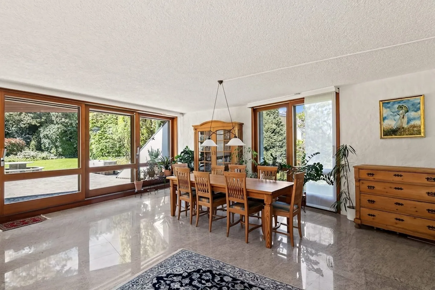 Elegant 7-Room Villa in Langenthal - Photo 3 of 11