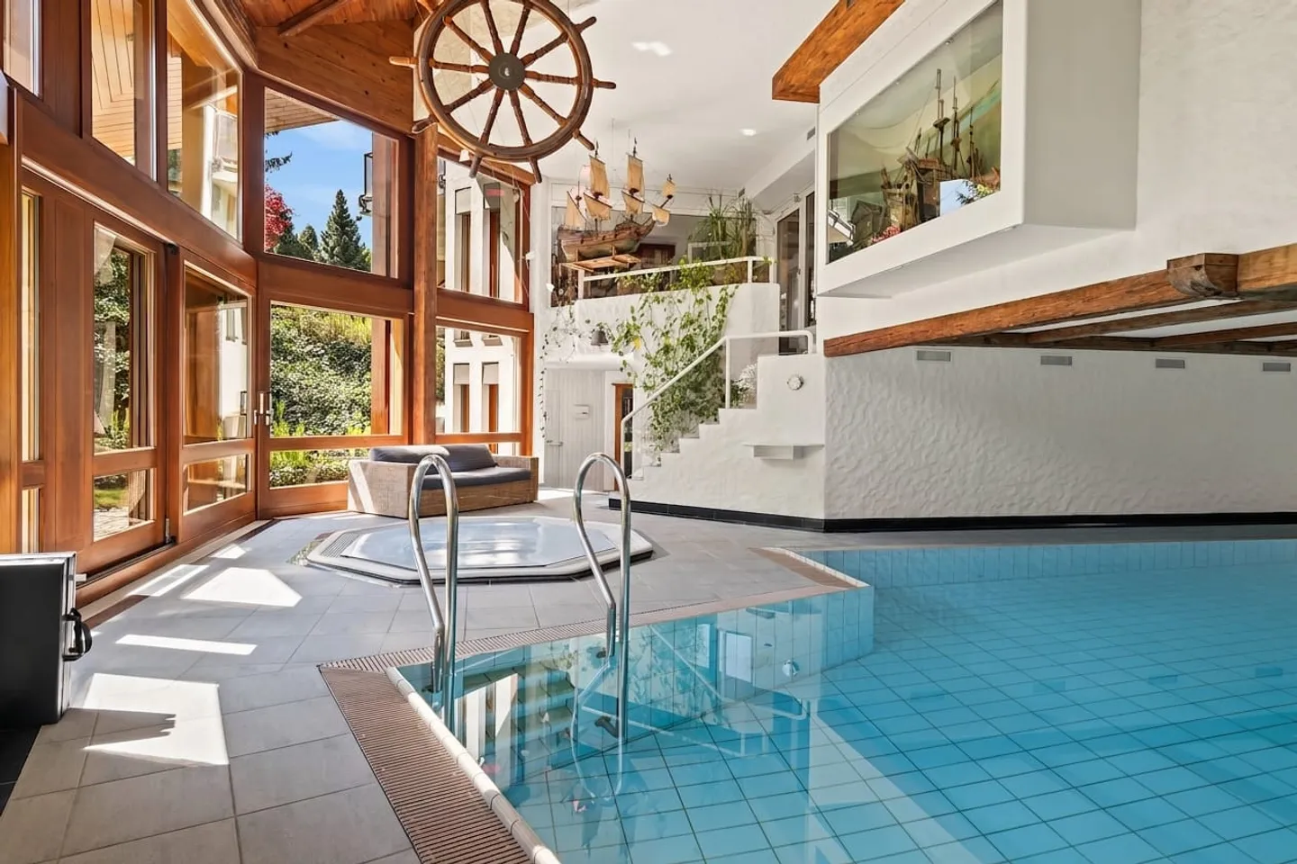 Elegant 7-Room Villa in Langenthal - Photo 8 of 11