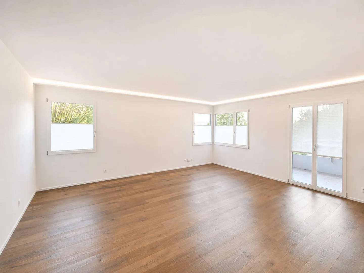 3.5 Room Apartment - Photo 4 of 10