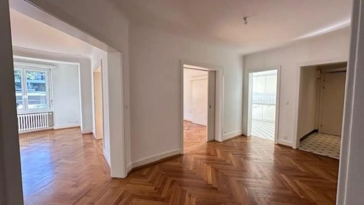 Appartamento completamente ristrutturato - Foto 7 di 9