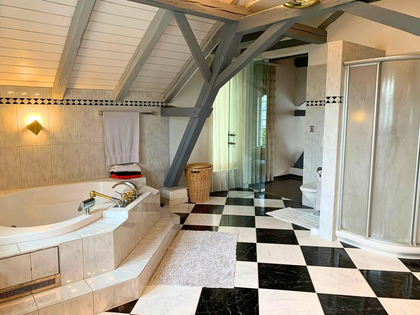 Affascinante Riegelhaus a Rapperswil - Foto 6 di 9