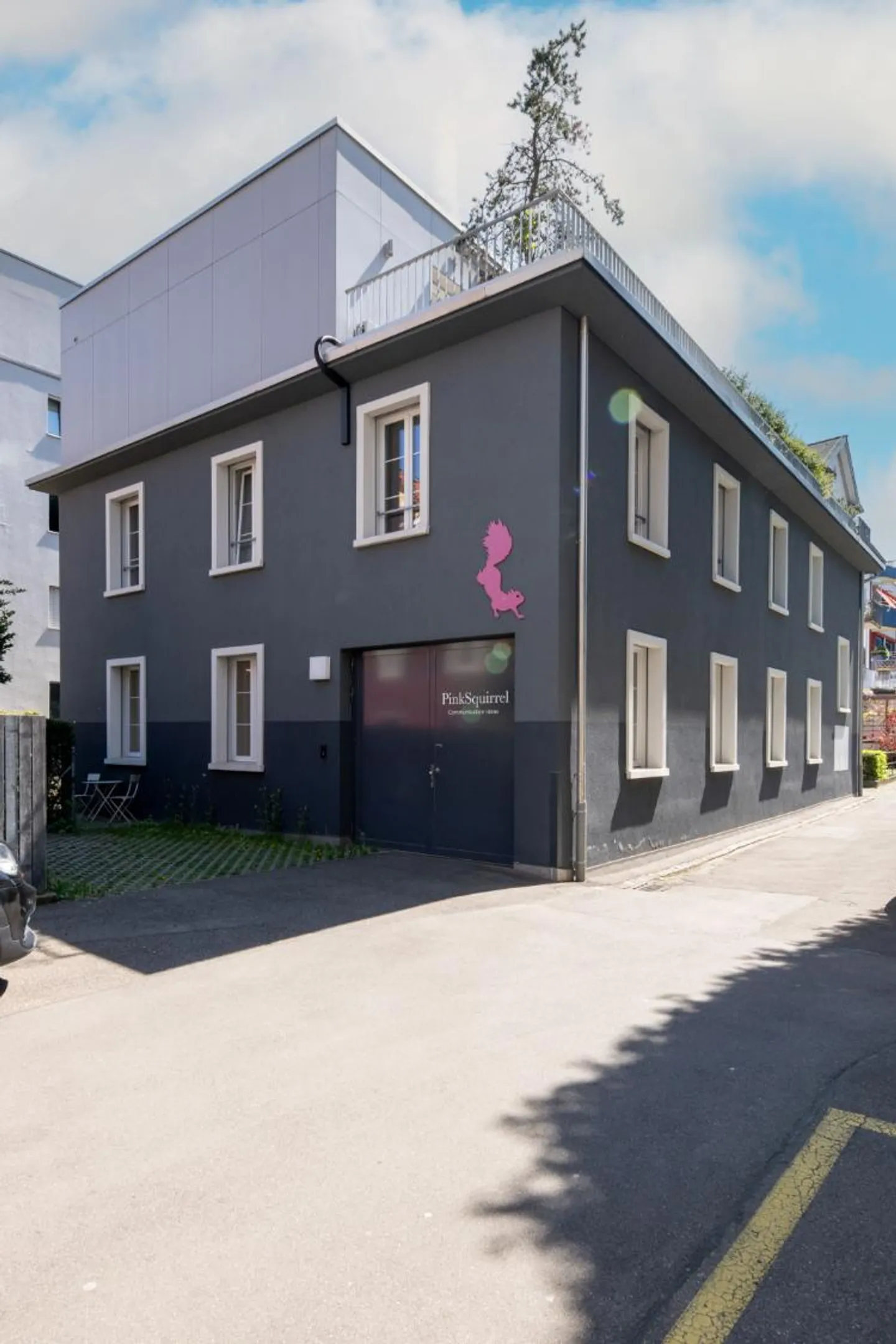 Commencez maintenant : espace commercial attrayant au rez-de-chaussée - Photo 12 sur 13