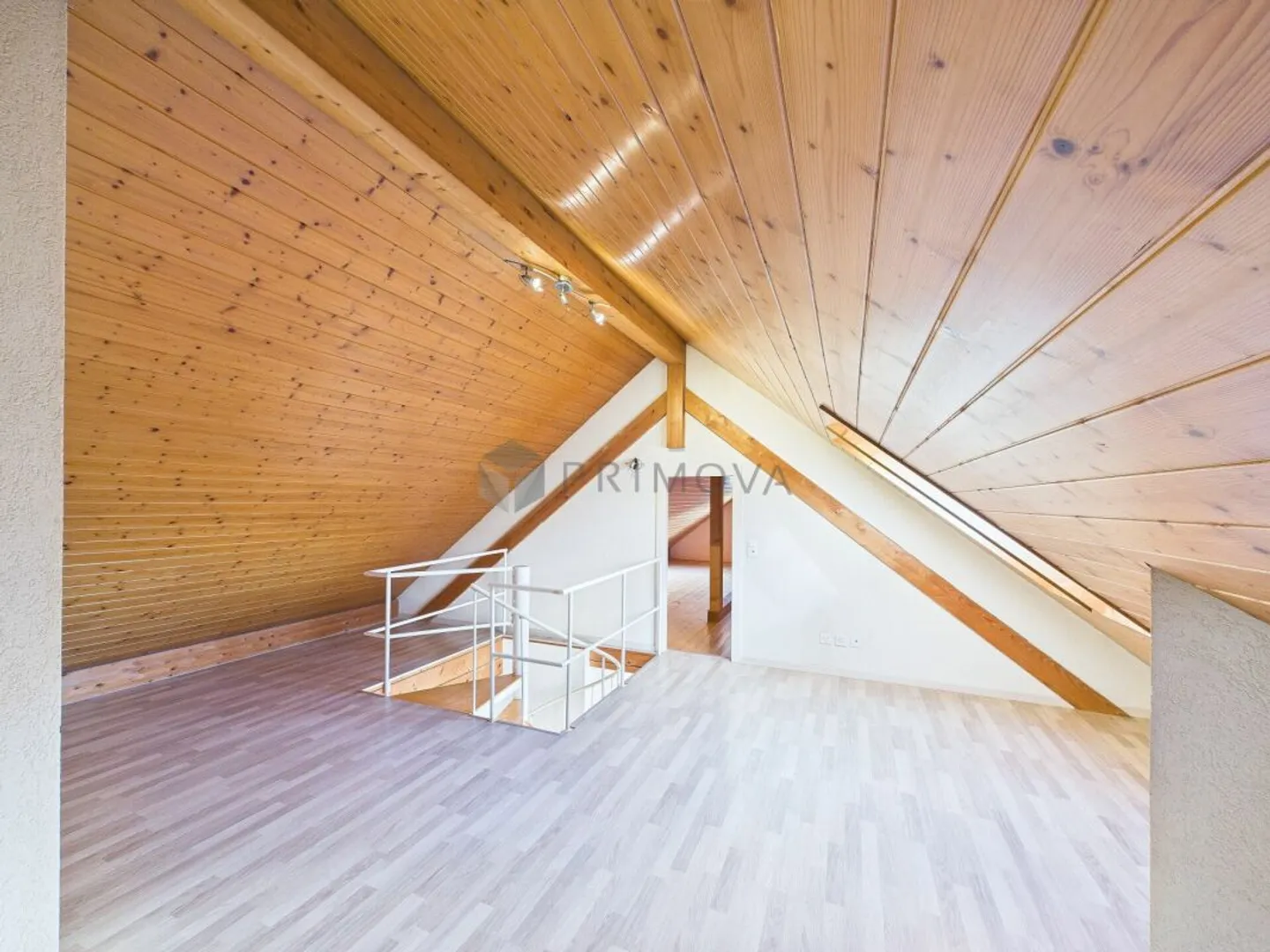 Maisonette da sogno spaziosa cerca un nuovo proprietario! - Foto 8 di 12