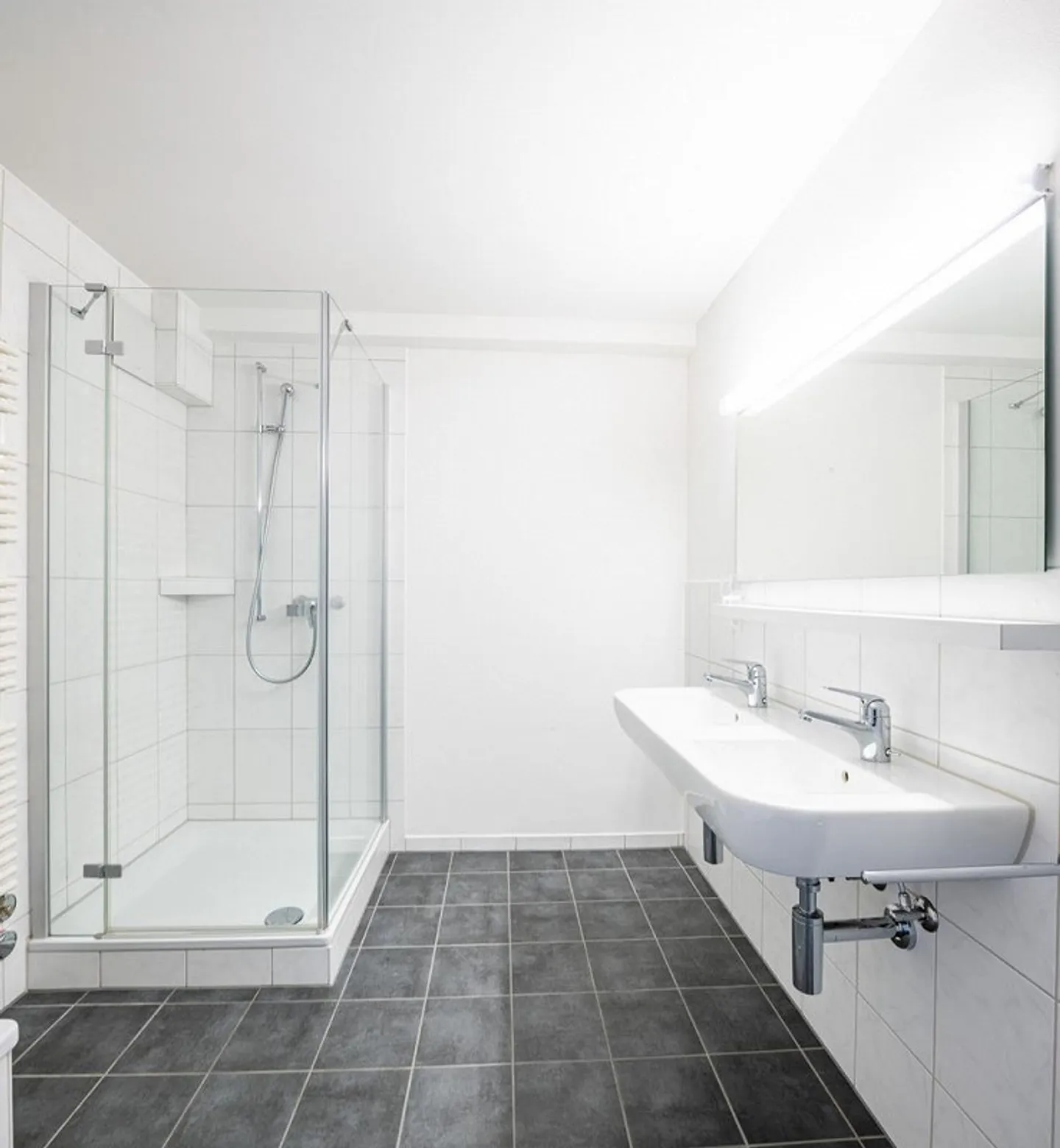 Charmante appartement 3.5 pièces au cœur de la vieille ville de Schaffhouse - Photo 8 sur 11