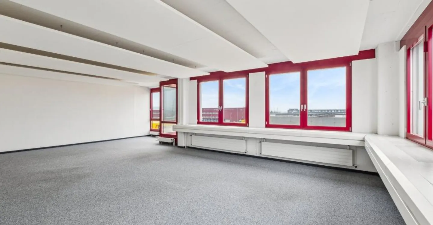 I tuoi nuovi spazi commerciali con connettività e flessibilità ottimali! - Foto 7 di 13