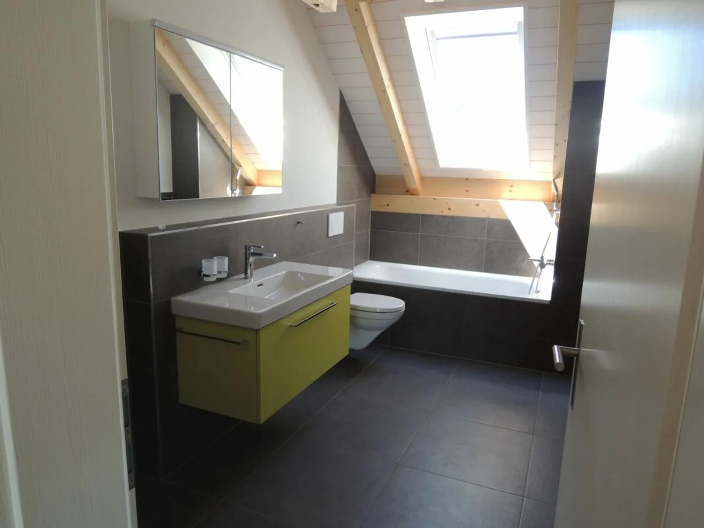 Ampio Attico con Galleria! - Foto 5 di 6