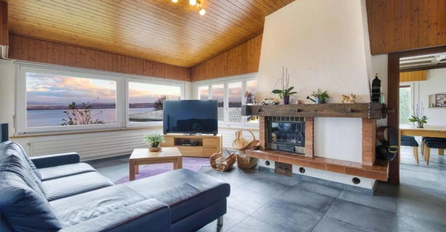Villa exceptionnelle avec piscine - Photo 4 sur 13